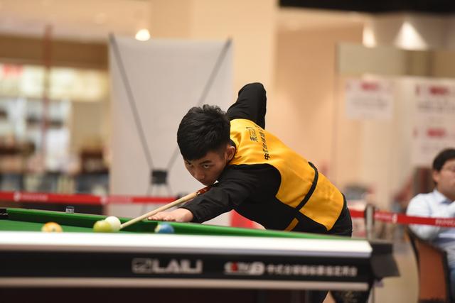 开云-日本队观众热烈欢呼！，字母哥迎来十五赛季出色发挥赢得满堂喝彩的简单介绍-开云