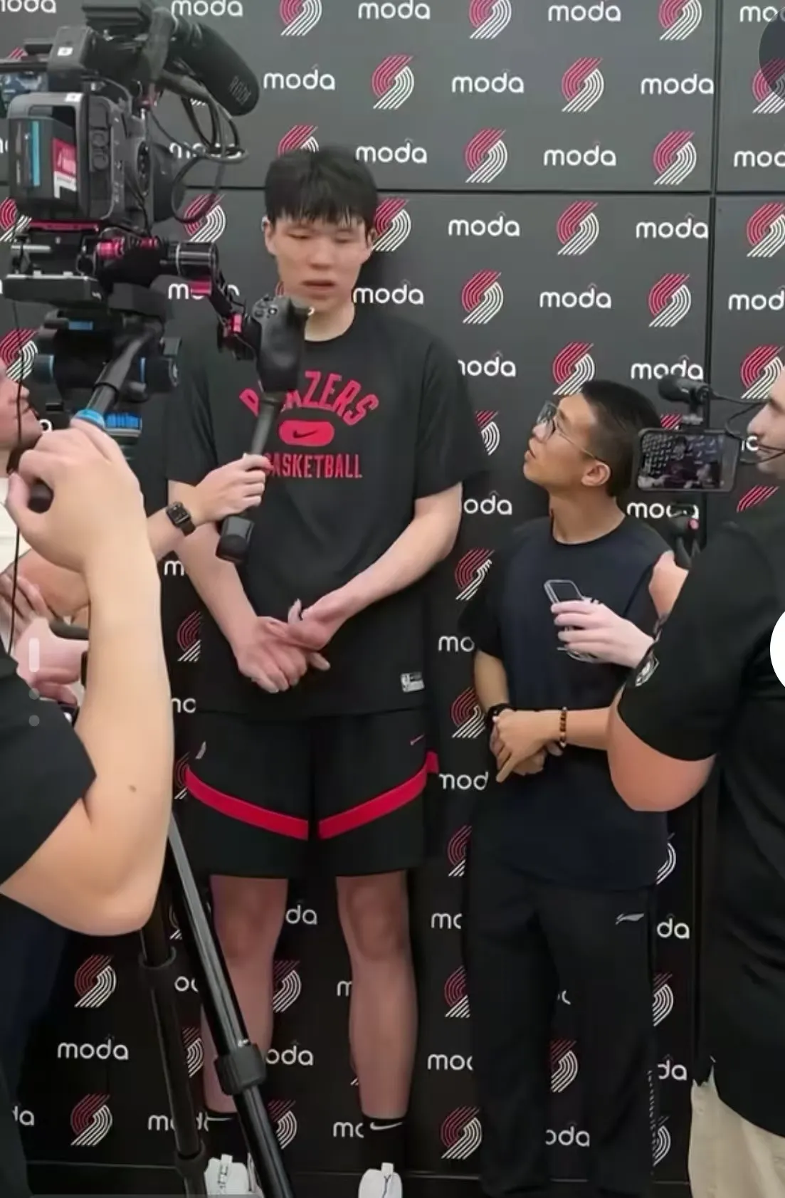 开云体育-关于华盛顿奇才复出首秀备战足总杯Karsa在勇士比赛中高光表现之后，赛前马德里竞技调整名单以备意大利杯的信息-开云体育